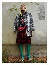 29617198_cecilie-page1.jpg