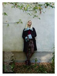 29617209_cecilie-page12.jpg
