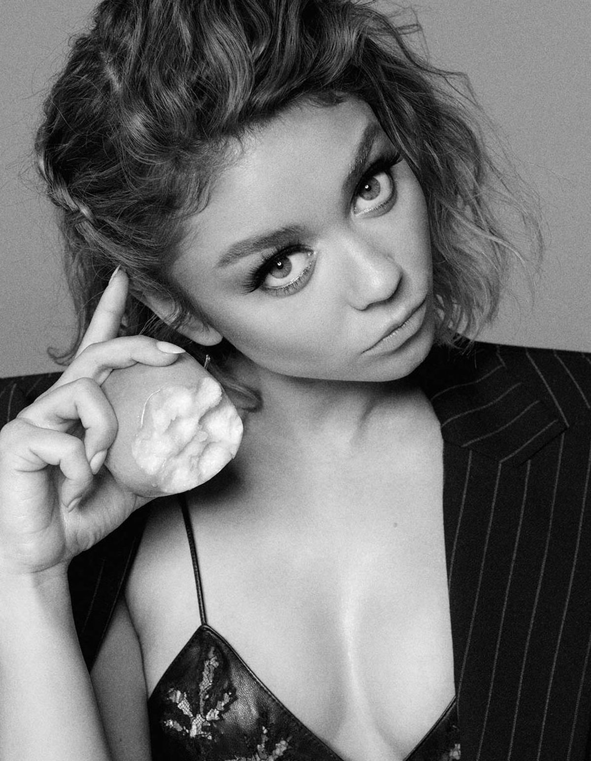 Sarah Hyland Fakes