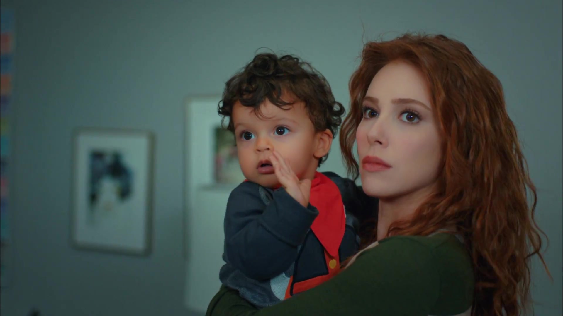 исо любовь напрокат. керем фыртына в любовь напрокат. дефне и синан. любовь напрокат исо. любовь напрокат турецкий сериал.